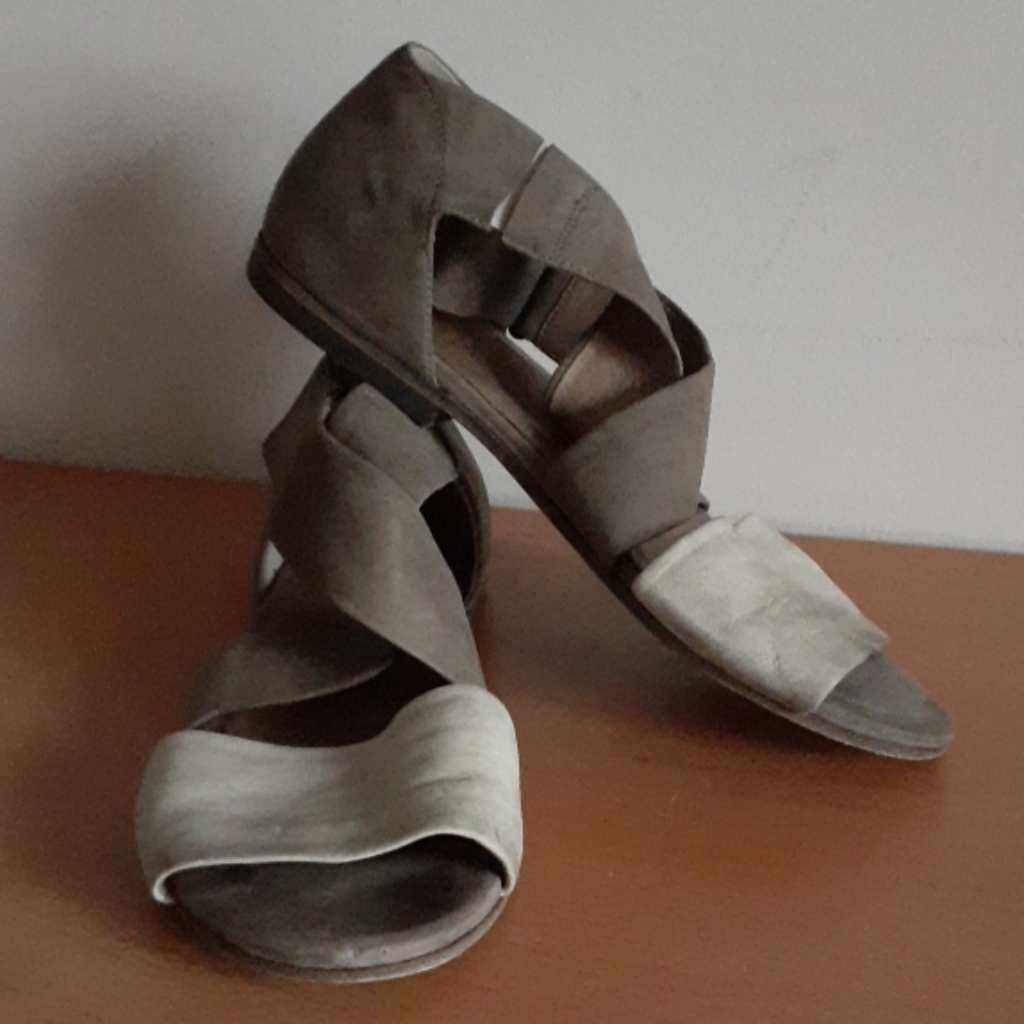 Settima Leather Sandals 6